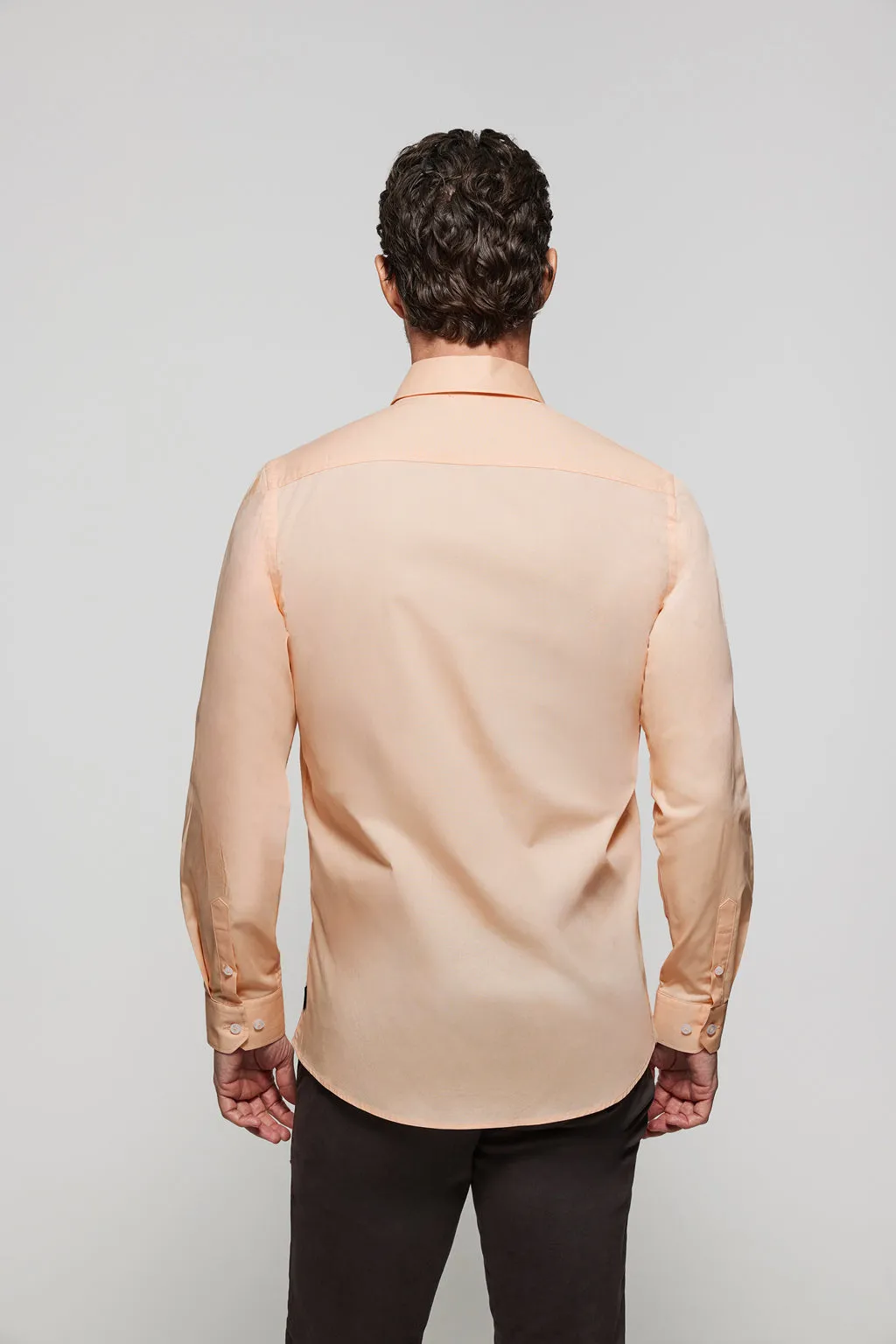 Optimized Slim-Fit Peach Poplin Shirt with Rigby Logo