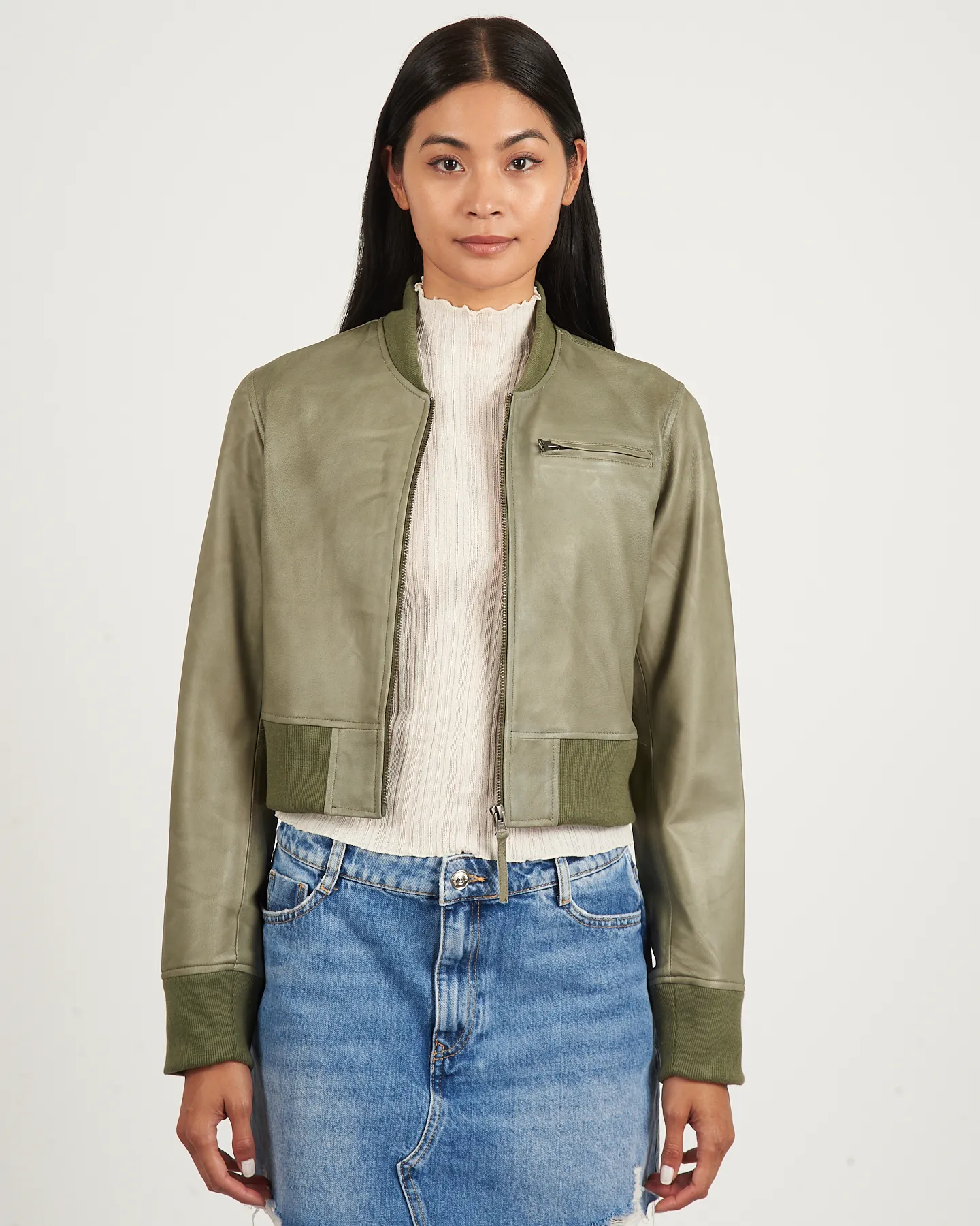 Collins Army Green Patina Leather Jacket for Men – Stylish and Durable Outerwear
